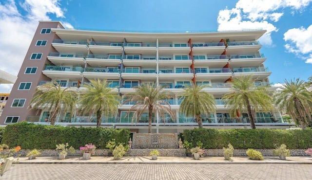 Luxury Babylon Sky Pool & Ocean View C189