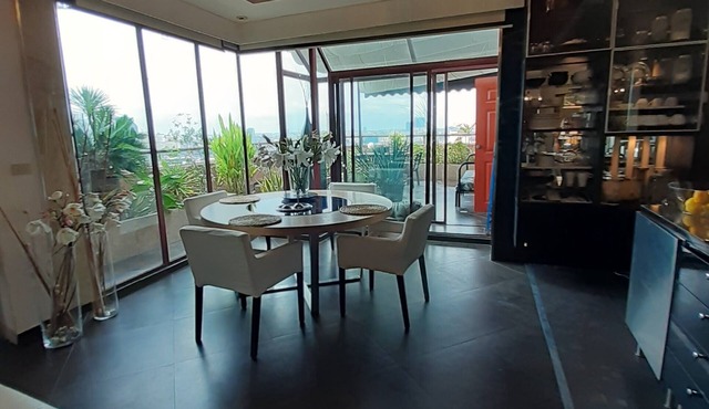 Luxury Loft At The End Of Sukhumvit/Feel Living In A House.