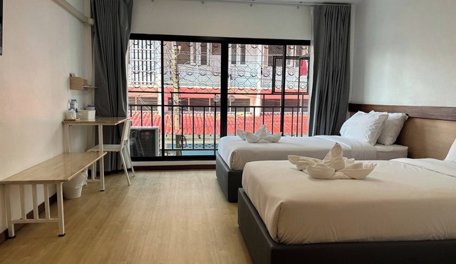 M3 Bangkok Bake & Bed