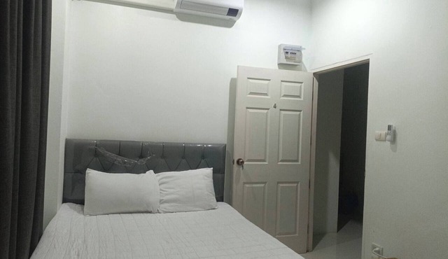 Master Wit Private room in Rawai