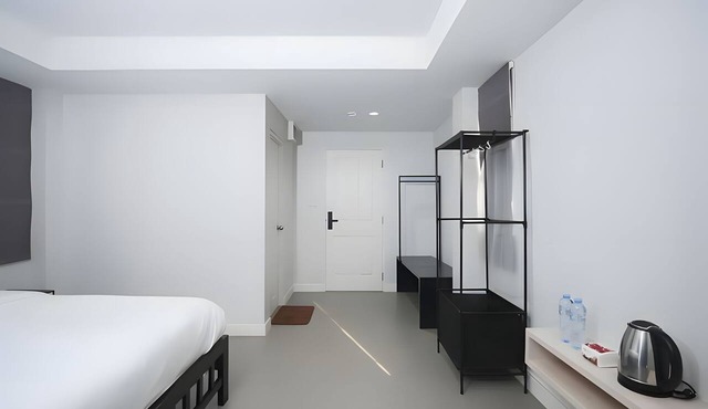Mitr Inn Mrt Samyot Station - The Grand