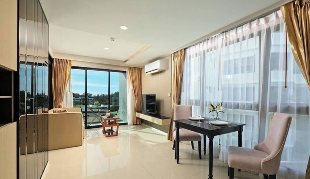 Modern 1BR Seaview Apartment Surin Beach in Choeng Thale
