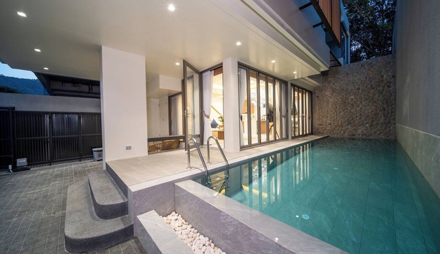 Modern 3-Bedroom Tropical Escape with Private Pool & Fores Views