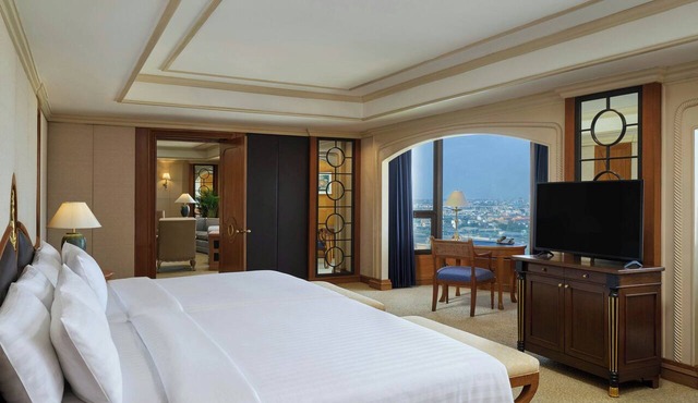 Montien Riverside Hotel Bangkok