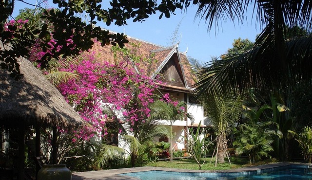 Mysteres d'Angkor your lodge with swimming pool in the heart of a large tropical garden .. in Krong Siem Reap