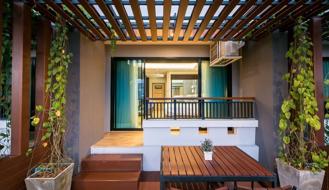 Nadee 10 Resort & Hotel in Khon Kaen
