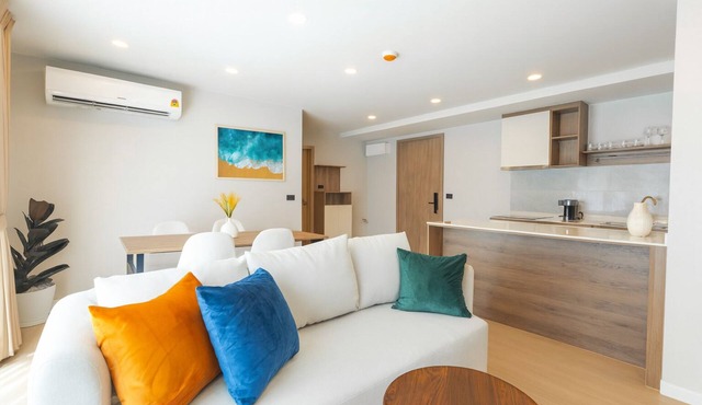New Coastal 2BR Best Location Boat Avenue-Bangtao I Bella Space