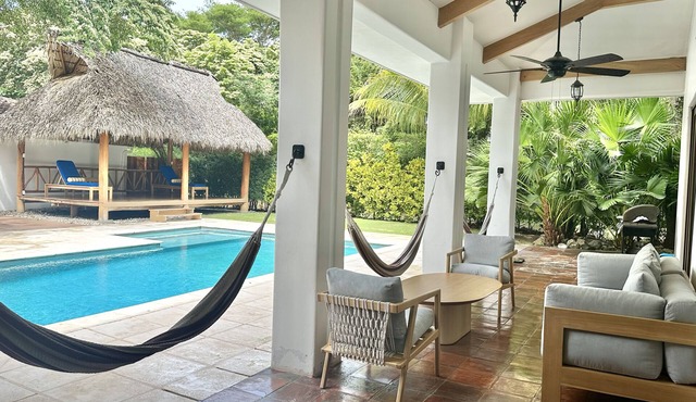 New Deluxe Villa With Pool And Bar Steps Away from the surf at Playa Colorados in Tola