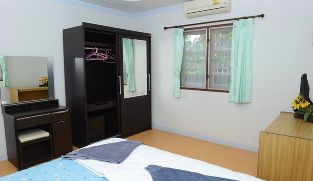 New Sunrise Village Maenam Beach