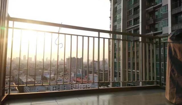 Next to MRT and Night Market, Suit for Family trip in Krung Thep Maha Nakhon