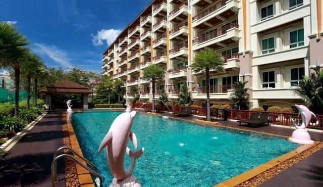 Nice Apartment in Standing residence @Patong Beach