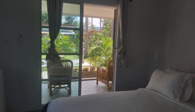 Nice Home Stay at Samroiyod in Hua Hin