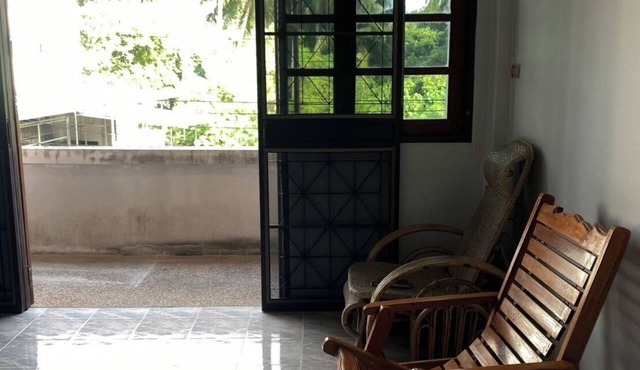only fan guesthouse