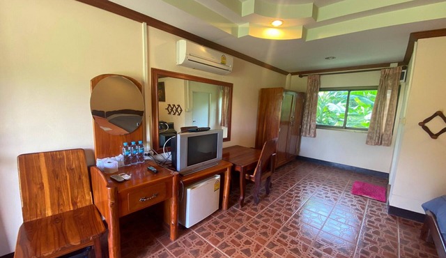 OYO 75380 Bannoichynum Resort Kanchanaburi in Sai Yok