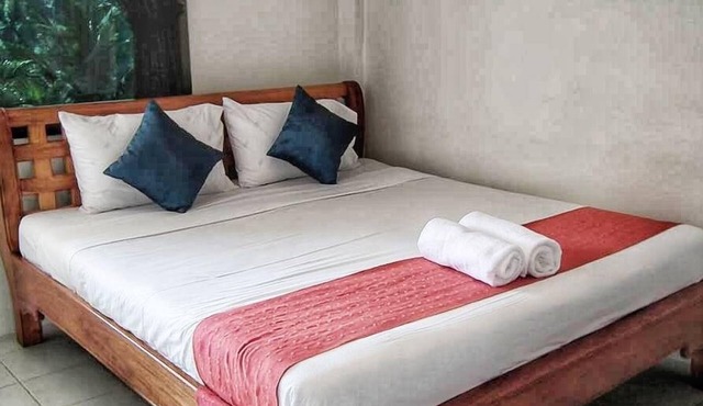 Pechmaneekan Beach Resort