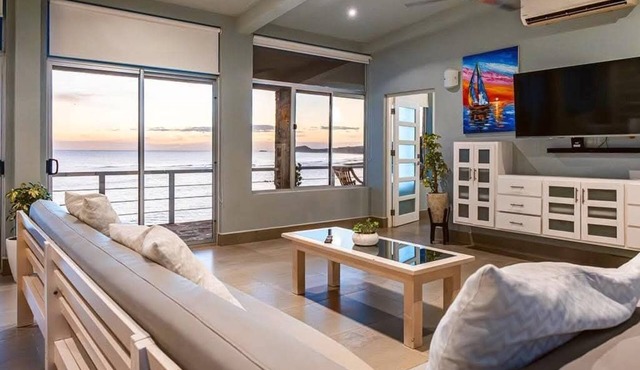 Penthouse con vista al oceano in Tola