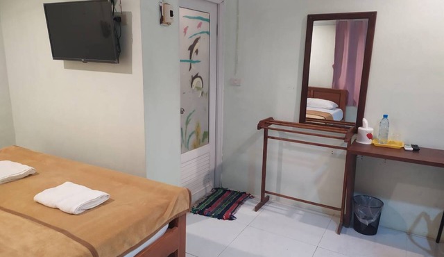 PonTaWin Budget Hotel