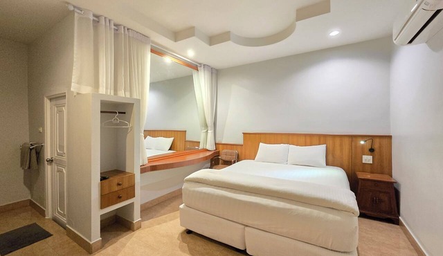 Prangthong Garden Home in Huai Yot