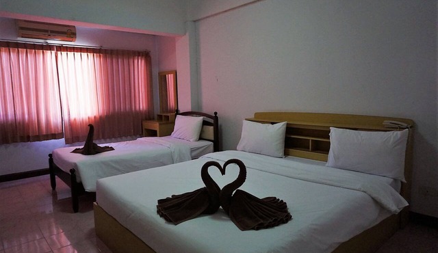 Premier Hotel Nakhonsithammarat in Nakhon Si Thammarat