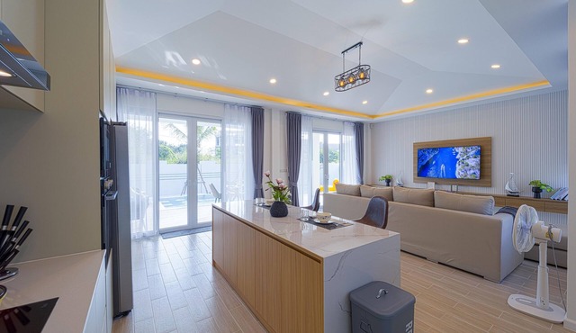 Private Modern 3 Bedroom Pool Villa- AV1