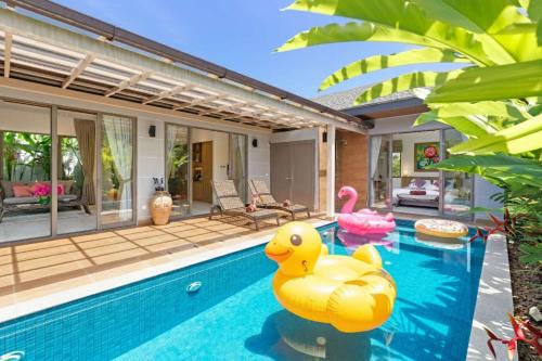 Private Resort Boutique Pool Villa Dalaa 5 , near Kamala Beach