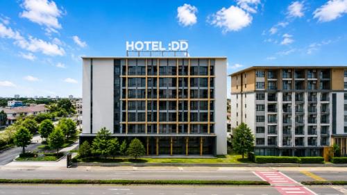 Rangsit Residence & Hotel by HOTEL DD