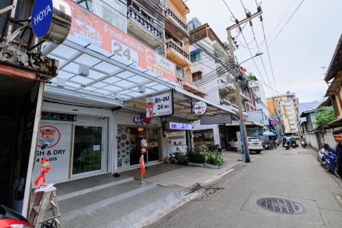 Reezq Hostel in Bangkok