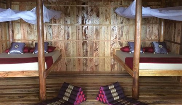 Robinson Bungalows in Koh Rong Sanloem