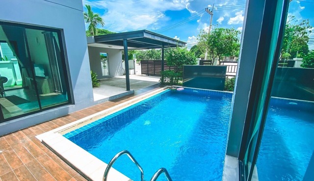 Royal Sammuk villas