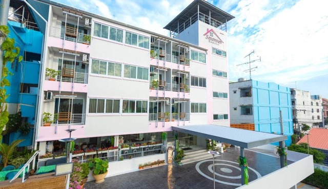 Sananwan Hometel in Bang Phli