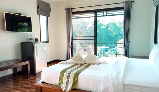 Sangkla Resort