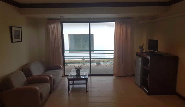 Sawang Resort Golf Club and Hotel