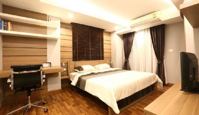 SB Home 2BR Apartment 82spm, Sukhumvit/WIFI/TV/BIG POOL/BTS