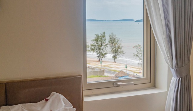 Sea Breeze Hotel & Villa in Sihanoukville