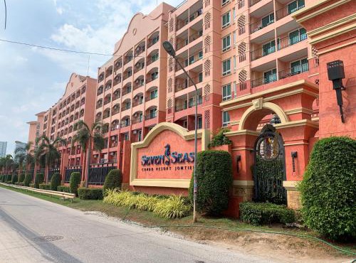 Seven Seas Condo Resort in Pattaya