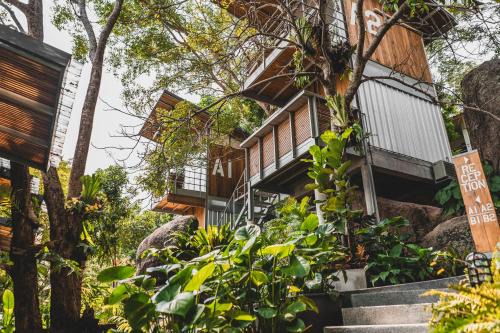 Shiva Lodge