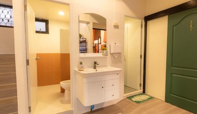 Social Pod Khao San Hostel in Bangkok