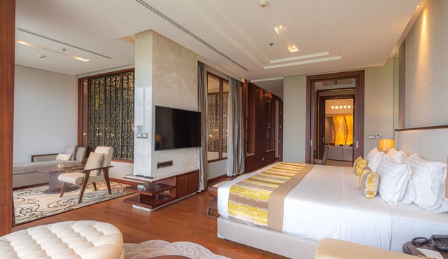 Summit Windmill Golf Suite Hotel @Suvarnabhumi in Bang Phli