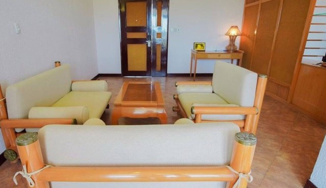 Sun & Sea Resort-Deluxe Unit 2 in Thuan An