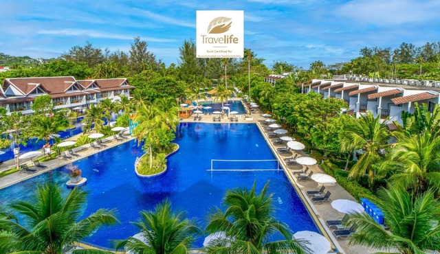 Sunwing Kamala Beach