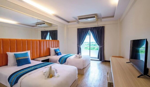 Tara Lake Hotel