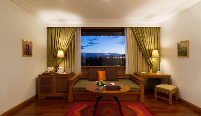 The Imperial River House Resort