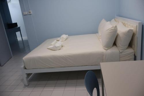 The Phoenix Jomtien Guest House in Pattaya South