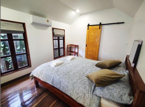 TipThong Hut - Tropic Garden Resort