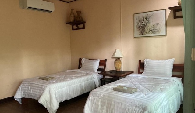 Tree and coffee resort V5 in Prakhon Chai
