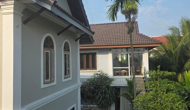 Tremendous 2-bedroom villa with AC in enchanting Luang Prabang in Luang Prabang