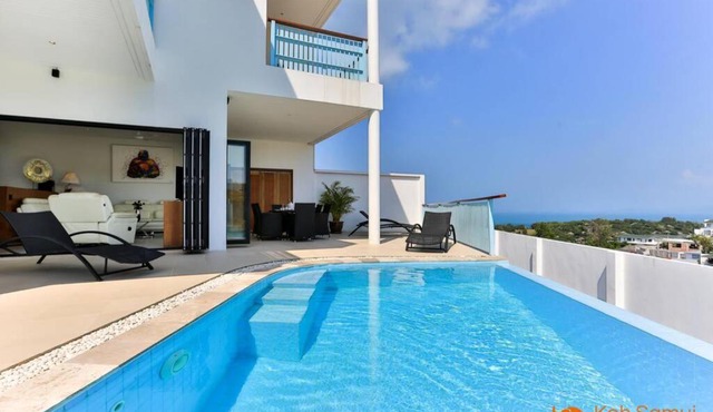 Villa Bato