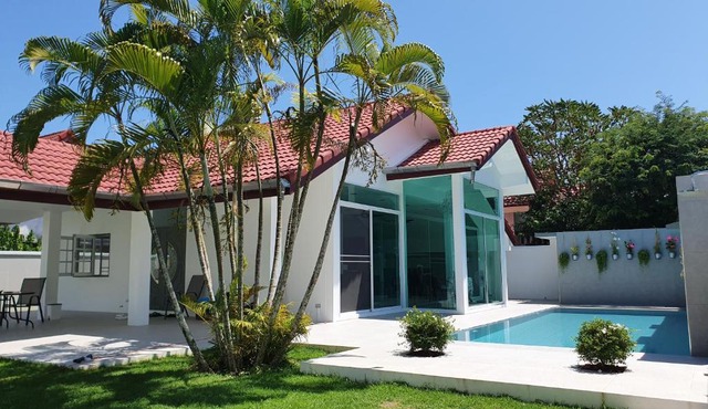 Villa Rawai Happiness in Rawai Beach