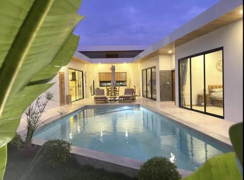 Villa Yolo - Piscine Privée - 5 minutes de marche à pied - Lamai