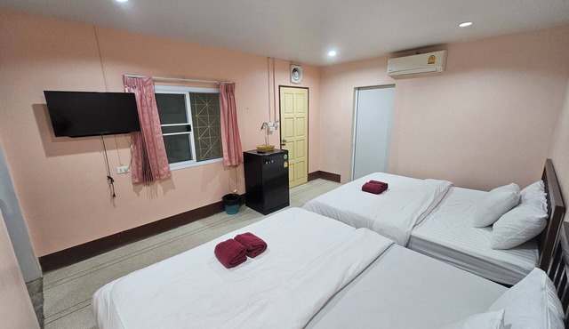 WE Hostel in Hat Yai